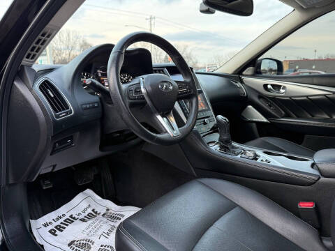 2021 Infiniti Q50 Luxe