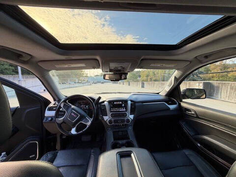 2020 GMC Yukon XL SLT