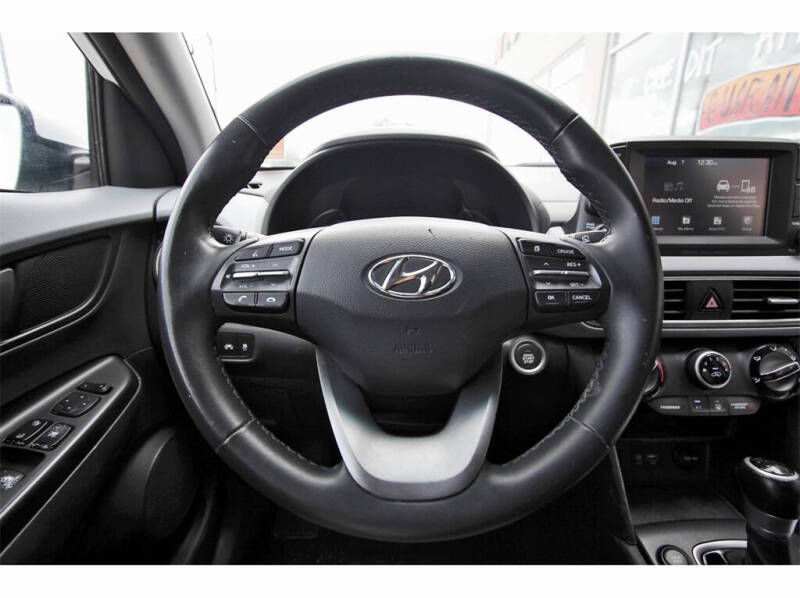 2021 Hyundai Kona SEL