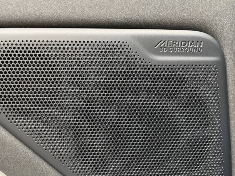 2023 Land Rover Range Rover P400 SE