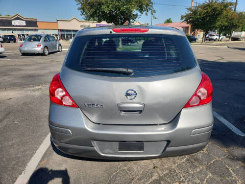2012 Nissan Versa 1.8 S