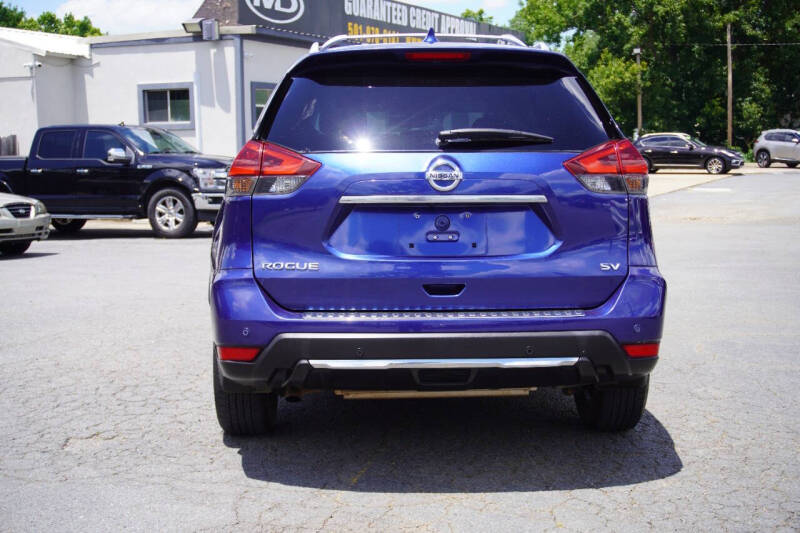 2020 Nissan Rogue SV