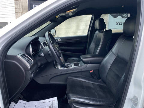 2017 Jeep Grand Cherokee Altitude