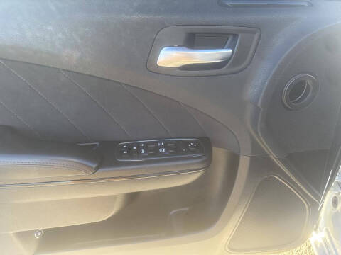 2019 Dodge Charger SXT