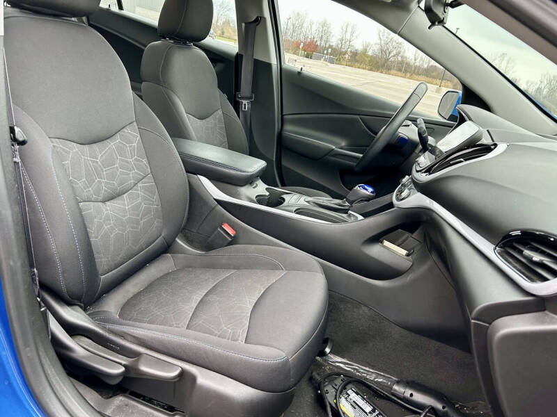 2017 Chevrolet Volt LT