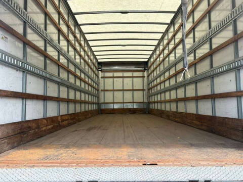 2020 Freightliner M2 106