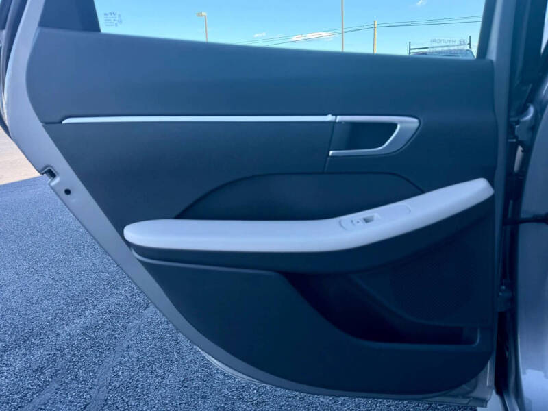 2023 Hyundai Sonata SE