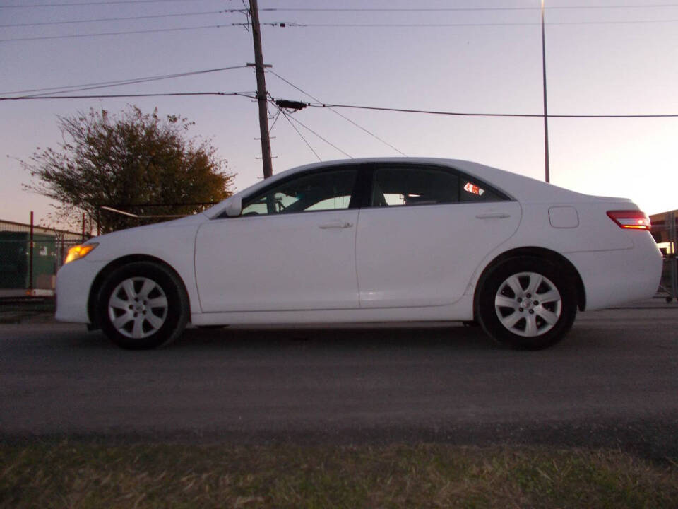 2011 Toyota Camry for sale at Chachan Auto Sales in Dallas, TX