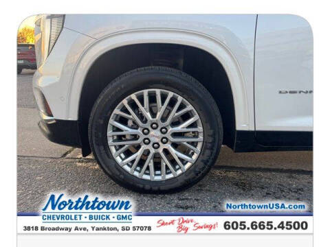 2024 GMC Acadia Denali