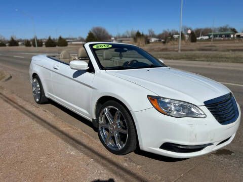 2012 Chrysler 200 for sale at BUZZZ MOTORS in Moore OK