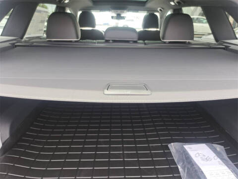 2025 Volkswagen Atlas Cross Sport SEL Premium R-Line 4Motion