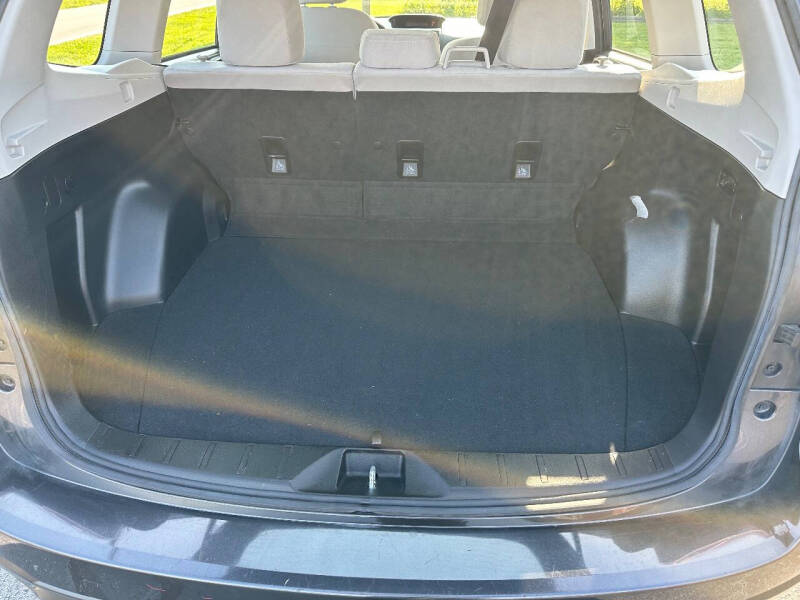 2014 Subaru Forester 2.5i