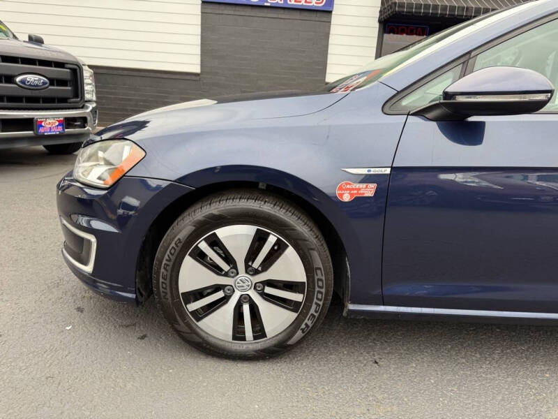 2016 Volkswagen e-Golf SE