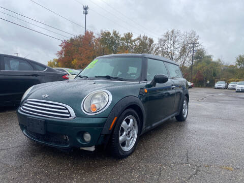 2009 MINI Cooper Clubman for sale at Lil J Auto Sales in Youngstown OH