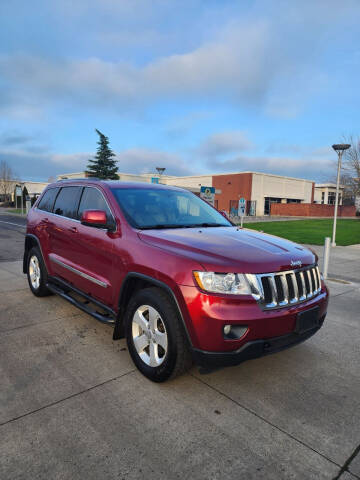 2012 Jeep Grand Cherokee for sale at RICKIES AUTO, LLC. in Portland OR