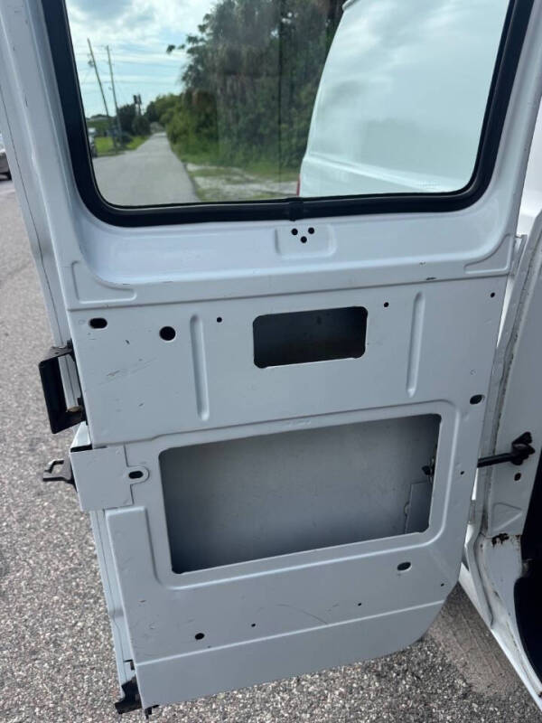 2001 Dodge Ram Van 1500