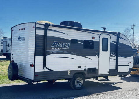 2017 Forest River Puma XLE 17QBC