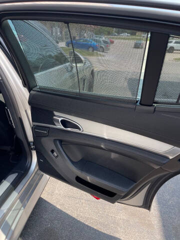 2010 Porsche Panamera 4S