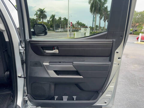 2022 Toyota Tundra SR5