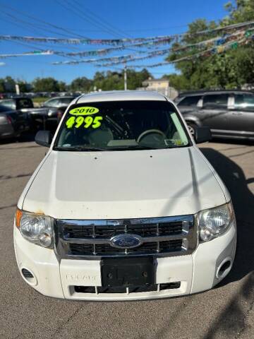 2010 Ford Escape for sale at Zor Ros Motors Inc. in Melrose Park IL