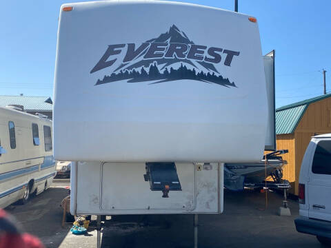 2004 Keystone Everest