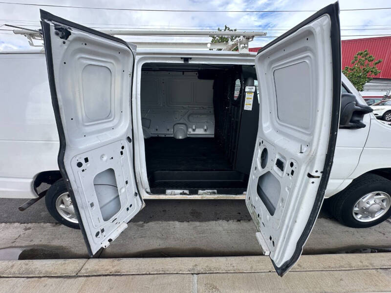 2014 Ford E-Series E-150