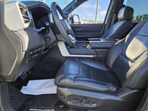 2024 Toyota Sequoia Platinum