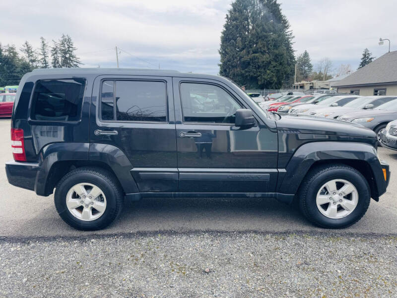2011 Jeep Liberty Sport