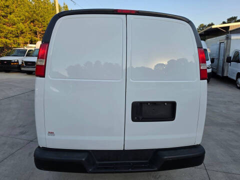2021 GMC Savana 2500