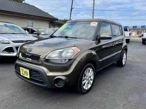 2012 Kia Soul +