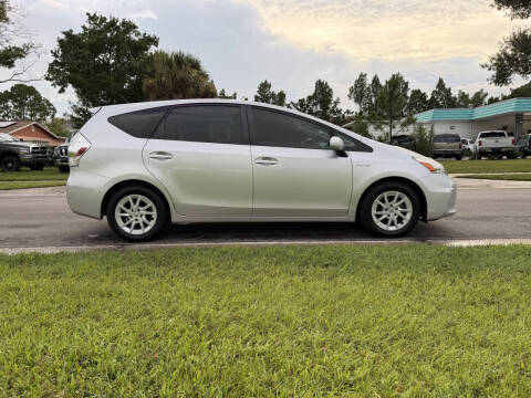 2012 Toyota Prius v Three