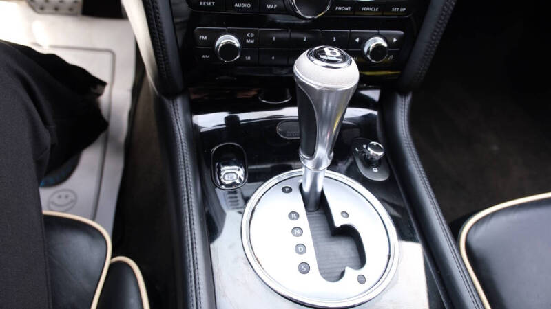 2009 Bentley Continental Flying Spur Base photo 11