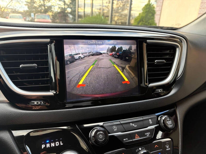 2018 Chrysler Pacifica Touring Plus