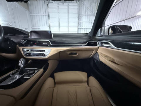 2022 BMW 7 Series 750i xDrive