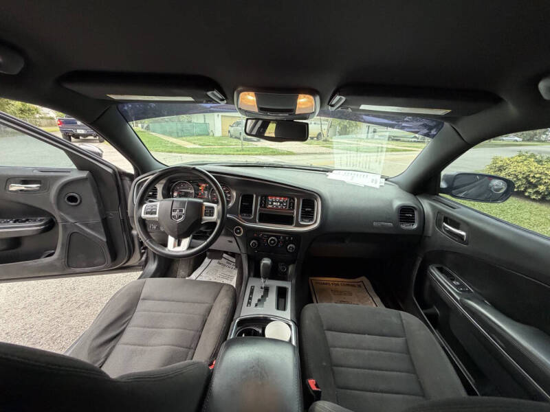 2014 Dodge Charger SE