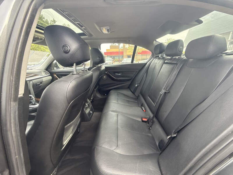 2015 BMW 3 Series 328i