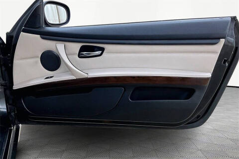 2012 BMW 3 Series 328i