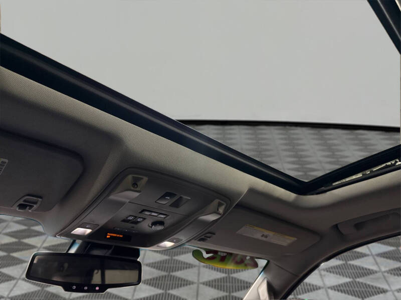 2015 Cadillac Escalade ESV Premium