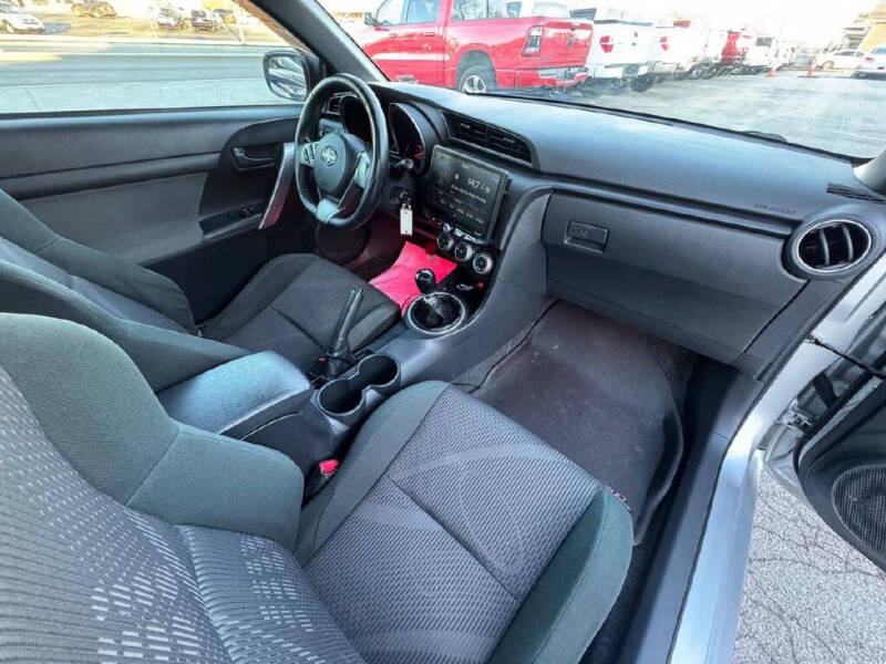 2011 Scion tC