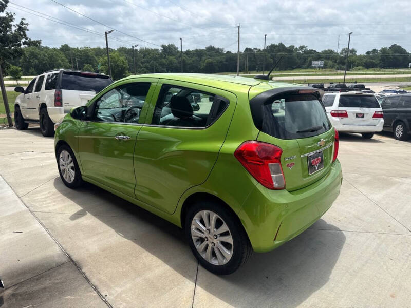 2016 Chevrolet Spark 2LT CVT