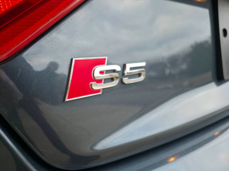 2008 Audi S5 quattro