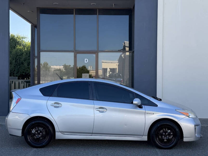 2013 Toyota Prius Two