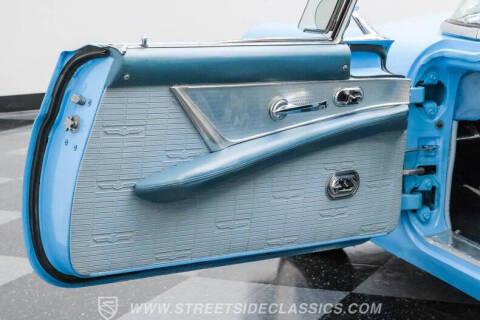 1957 Ford Thunderbird