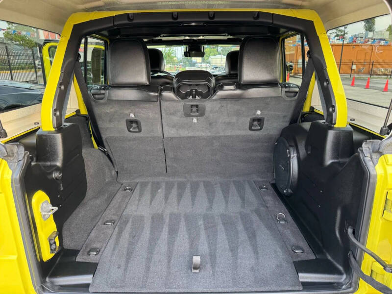 2022 Jeep Wrangler Unlimited Rubicon 392