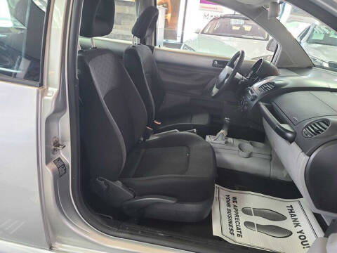 2000 Volkswagen New Beetle GL