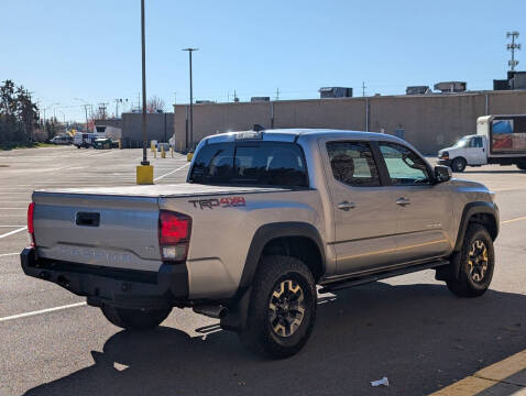 2018 Toyota Tacoma TRD Off-Road