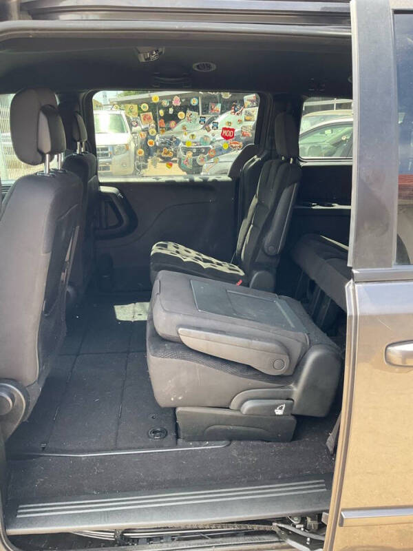 2017 Dodge Grand Caravan SE Plus