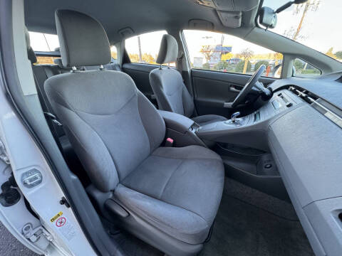 2011 Toyota Prius Two