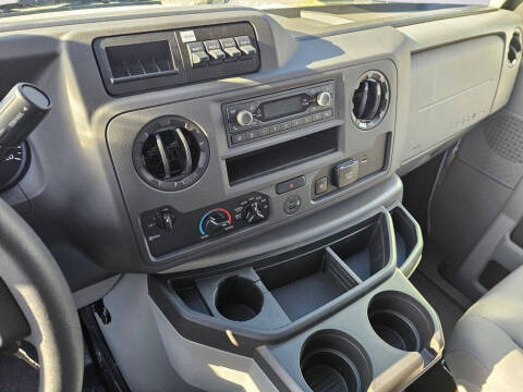 2025 Ford E-Series
