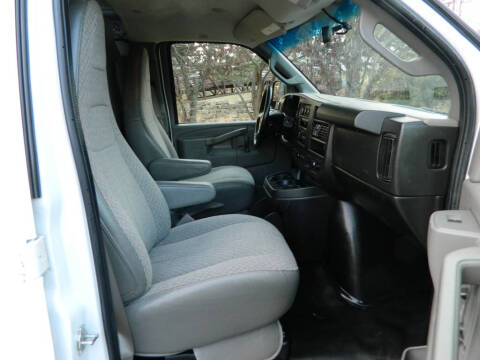 2019 Chevrolet Express 2500